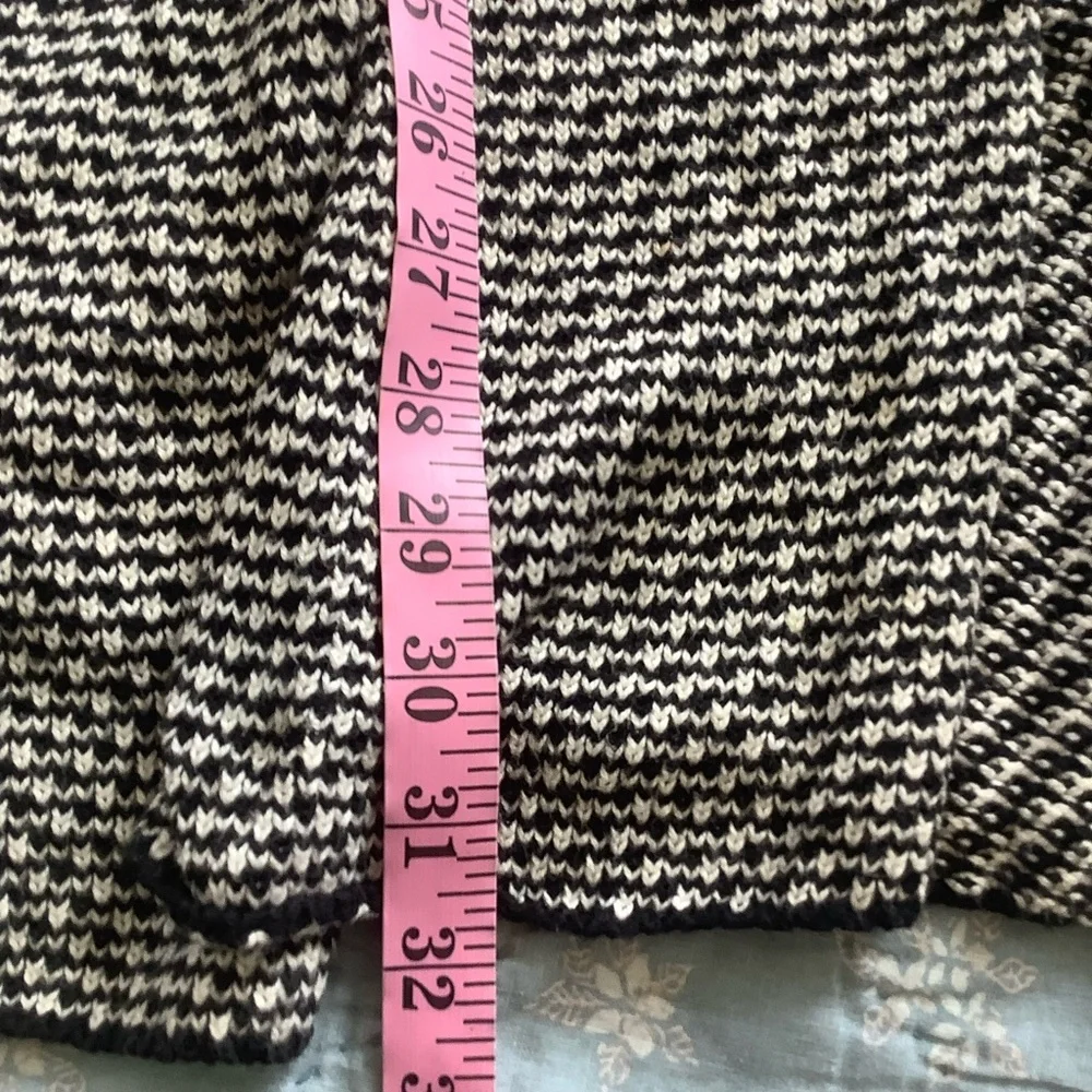 New York & Company Black and White Cardigan Sweater Size XL Open Slouchy Knit